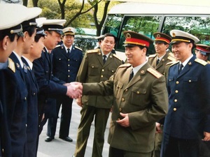 46军老首长袁守芳上将